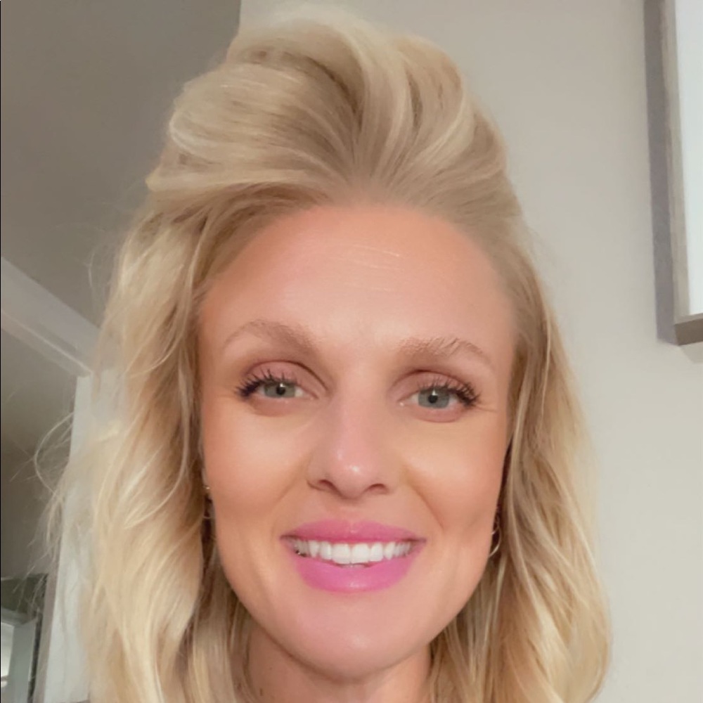 Meet your posher, Bryna!